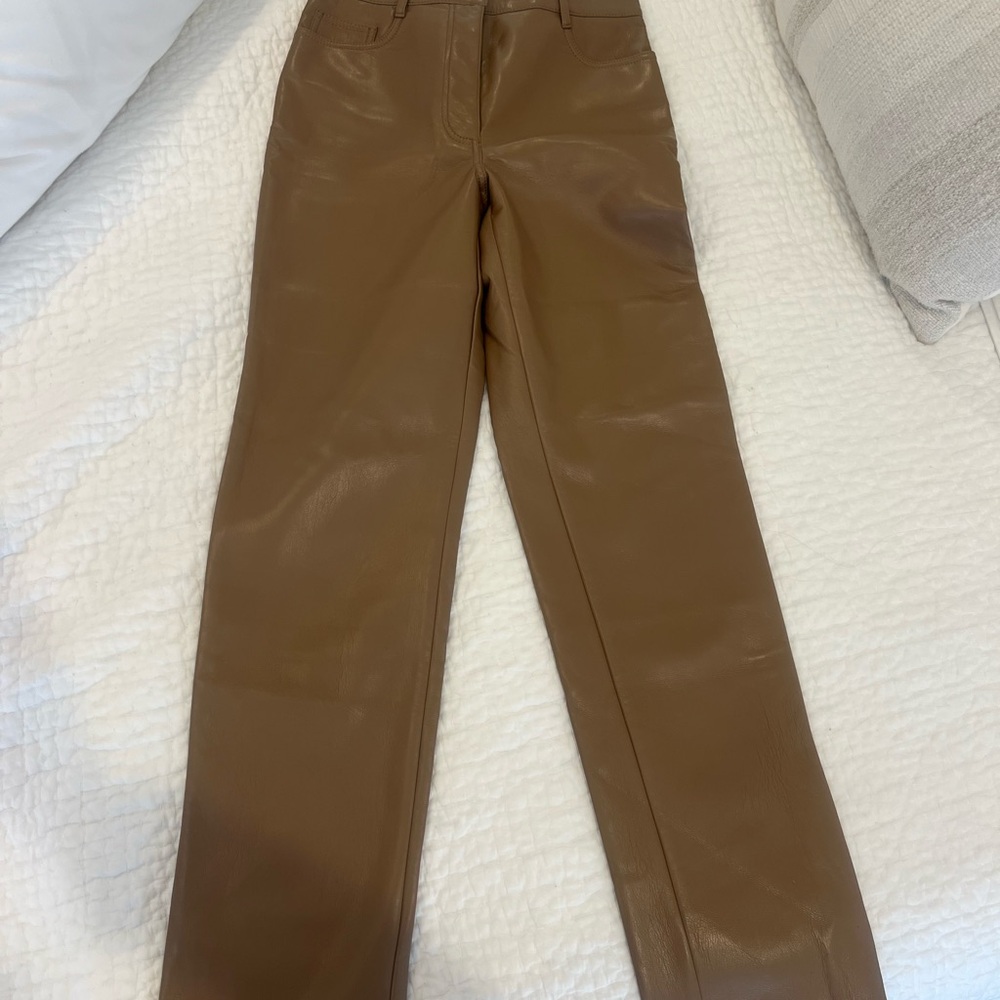 Aritzia Wilfred “the milena” leather pants